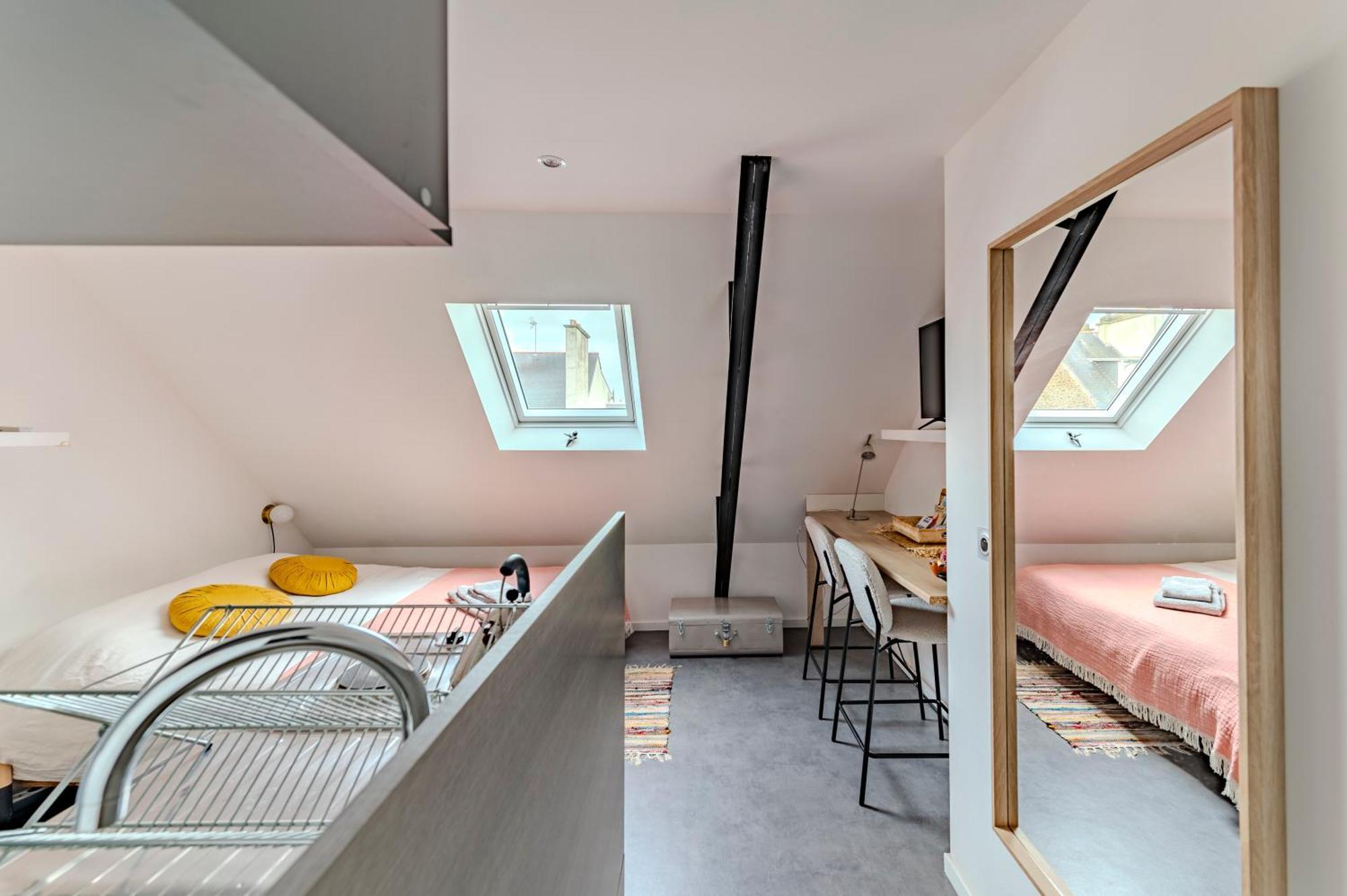 Charmant Studio A Deux Pas De La Gare - Le Nichoir Rennes Luaran gambar